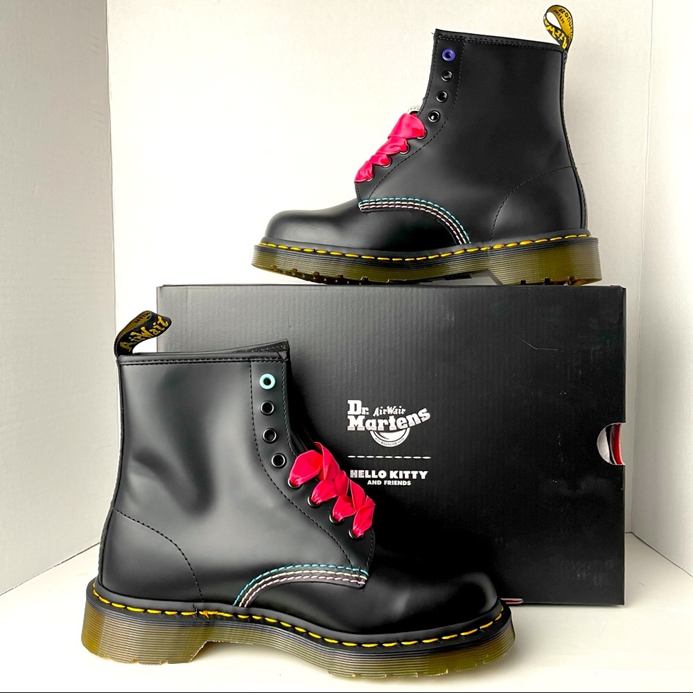Dr. Martens 1460 Hello Kitty and Friends Boots - Picture 2 of 5